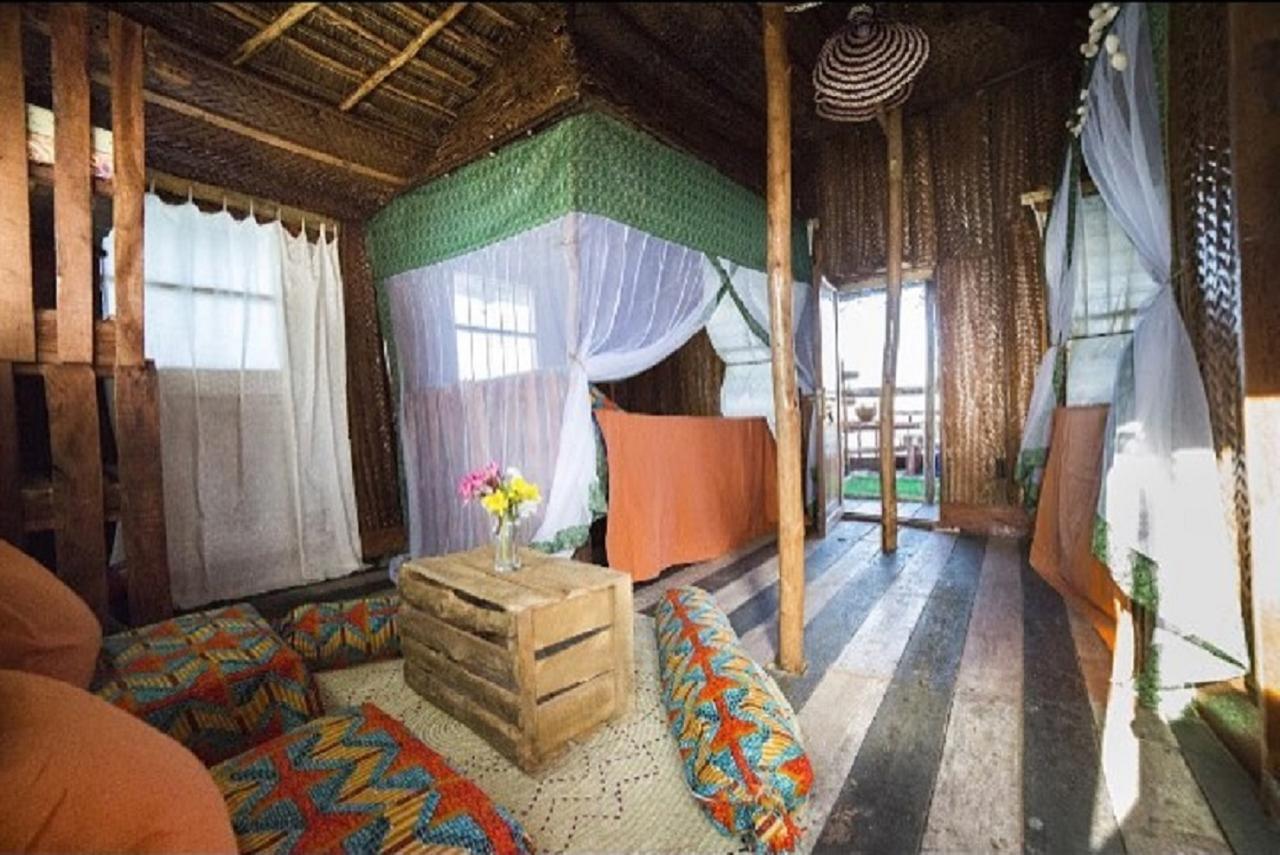 Dreamer's Island * Zanzibar